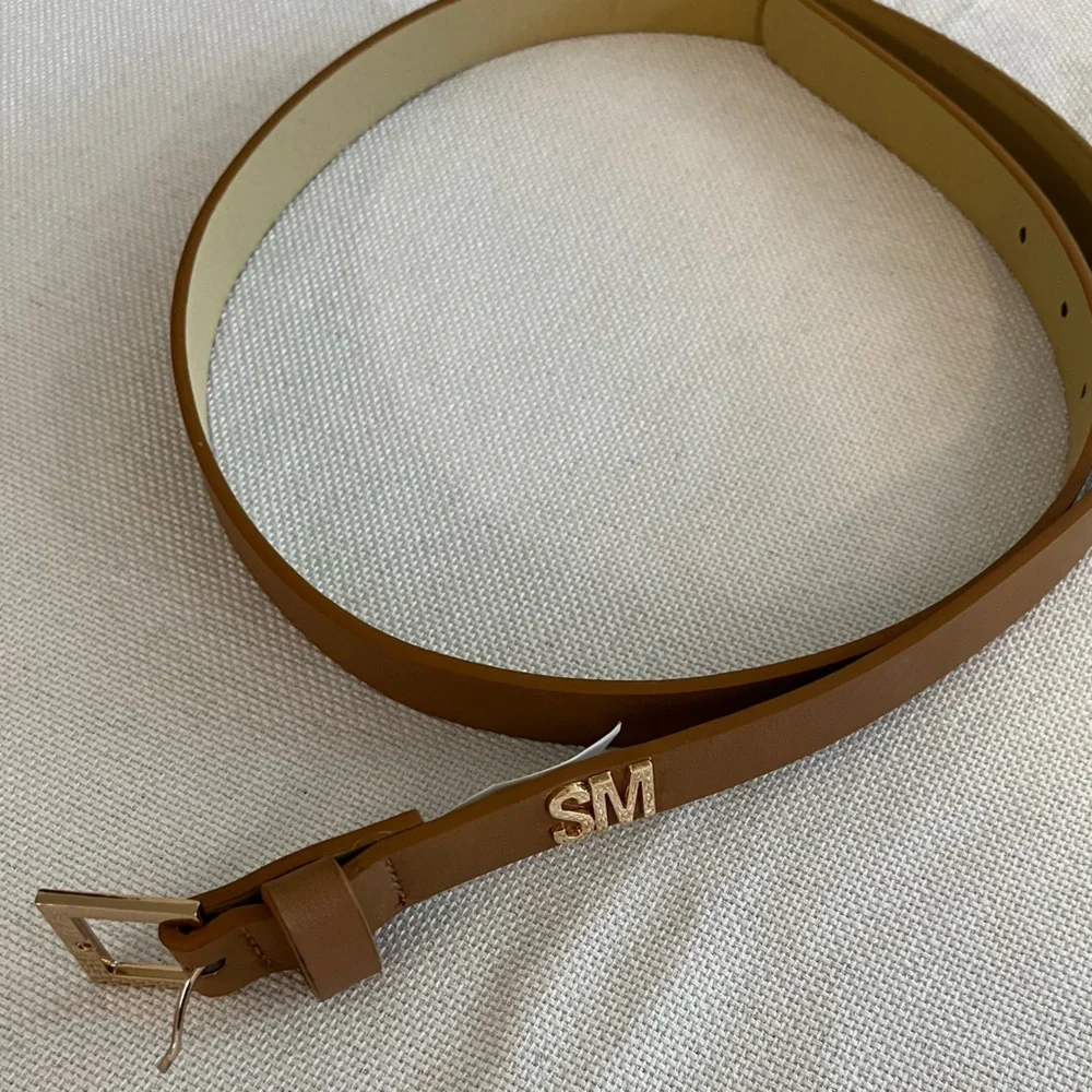 Steve Madden Brown Leather Belt with Gold Buckle